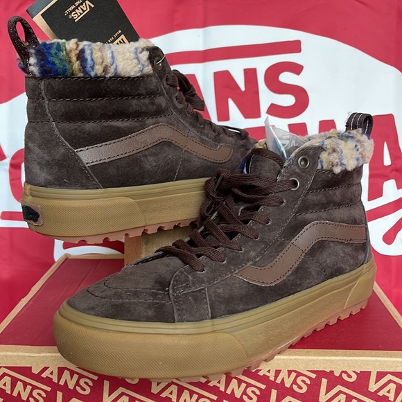Vans Men’s Sk8-Hi Mte-1
Brown/Gum
VN0A5HZYB7G
 boots - Picture 9 of 16